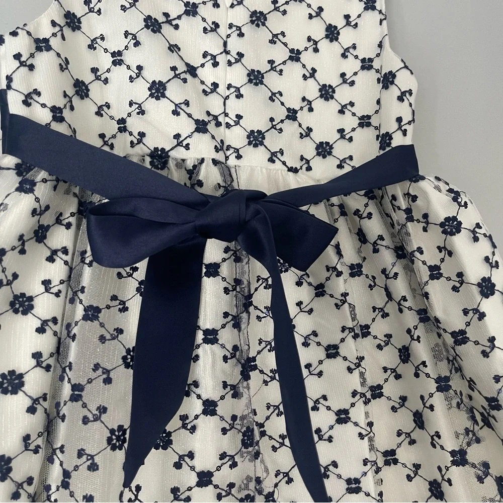 American Princess Girls 3T White with Navy Blue Flowers Dress.